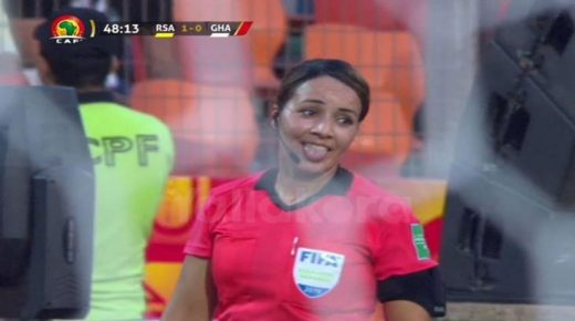 ماذا قالت فتيحة الجرموني عن “الحركة ” التي أثارت الجدل؟