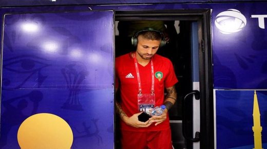 داكوستا يودع جماهير الاتحاد من مطار جدة الدولي