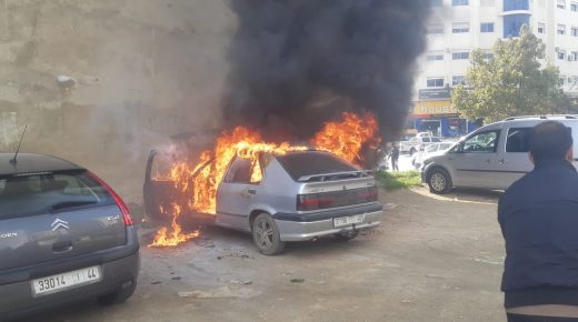 عاجل… انفجار غامض لسيارة خفيفة بمدينة طنجة
