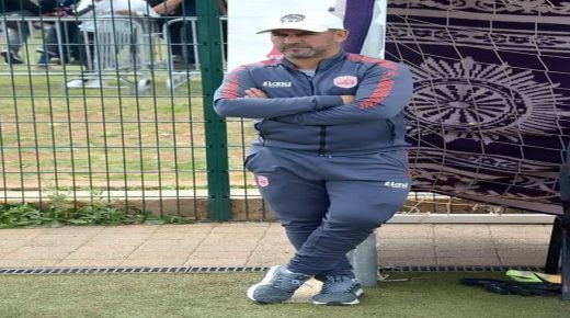 عبد الرزاق الحمدوشي مدربا لفريق وفاء الدريوش
