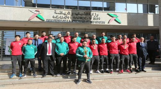 وزير الثقافة والرياضة والشباب يستقبل المنتخب الوطني للفوتصال بعد تتويجه بكأس إفريقيا.