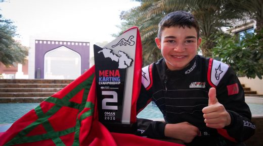 مرة أخرى سليمان الزنفري يصعد لمنصة التتويج بسلطنة عُمان