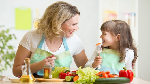 نصائح بسيطة لتعزيز صحة طفلك