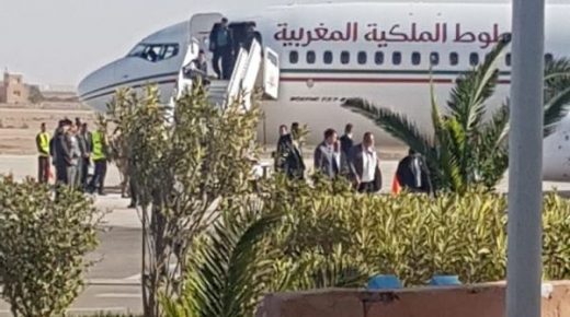 طائرة وزراء الخارجية لدول المحيط الهادي تحط الرحال بالعيون