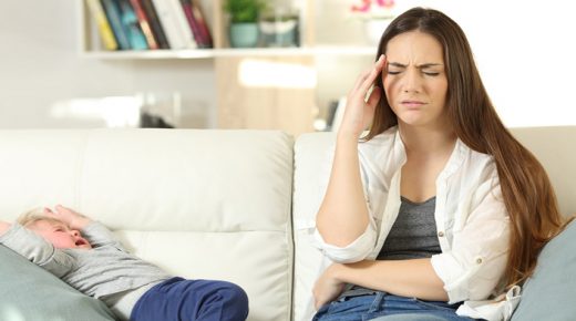 دليلك للتعامل مع نوبات غضب طفلك