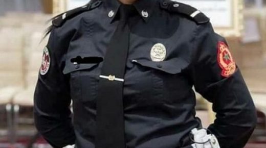 مقر الأمن الجهوي بالحسيمة ينظم حفلا رمزيا تكريميا لموظفات الشرطة العاملات بمختلف المصالح الأمنية التابعة له