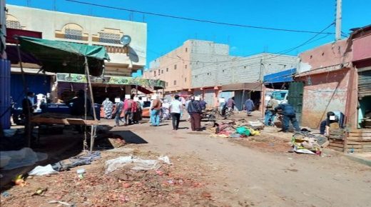 السلطات المحلية بالعيون تحول سوق ‘ ارحيبة’ إلى السوق النموذجي