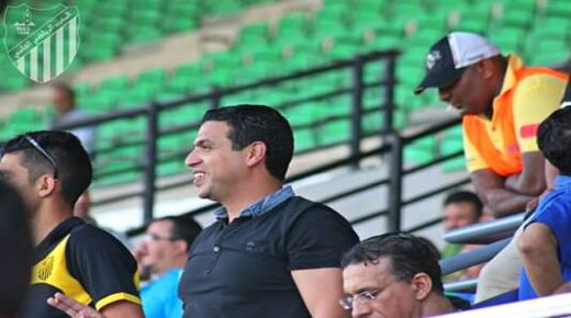 عضو من مكتب الرياضي الفاسي يضع منزله رهن وزارة الصحة