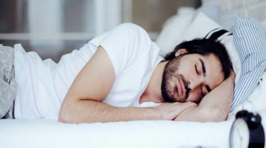 أوضاع النوم وتأثيرها على الصحة