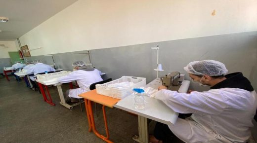 انطلاق مشروع لتصنيع الكمامات الطبية الواقية بوحدات إنتاجية داخل عدد من المؤسسات السجنية