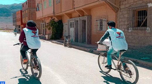 شباب منطقة “الريش” يطلقون مبادرة لمساعدة السكان خلال الحجر الصحي