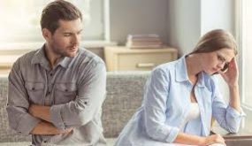 فيروس كورونا المستجد أثر سلبًا على الأزواج