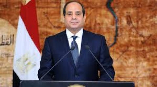 السيسي: “نقف معا في لحظة مهمة من عمر الوطن في مواجهة وباء كورونا”