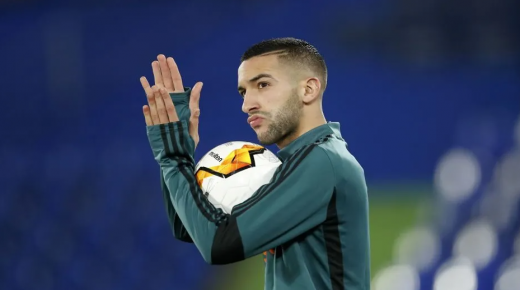 زياش أفضل لاعب فى فريق أياكس الهولندى، للموسم الثالث على التوالى