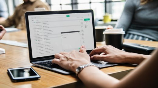 بعض الوظائف في الولايات المتحدة شهدت نمواً وعمليات إعادة توظيف