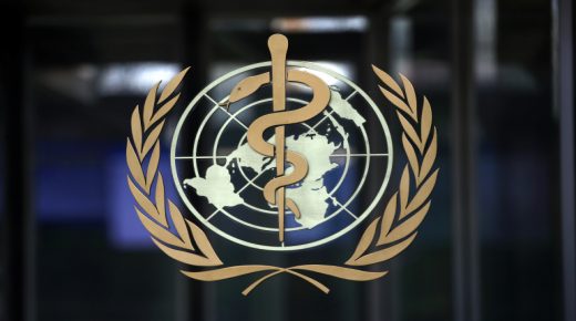 منظمة الصحة العالمية: نحن لا نوصي بالإغلاق الشامل للتعامل مع كورونا