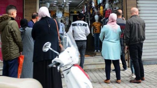 الجزائر ترخّص لعودة هذه النشاطات التجارية