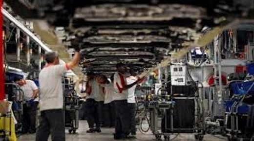 إسبانيا تخصص 75 ر 3 مليار أورو لدعم ومساعدة قطاع صناعة السيارات