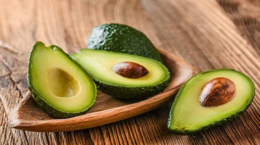 بذرة الأفوكادو قد تكون أكثر أجزاء الثمرة فائدة