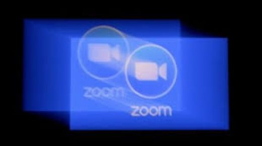 تطبيق Zoom يتراجع ويعلن توفير ميزة التشفير لكافة مستخدميه