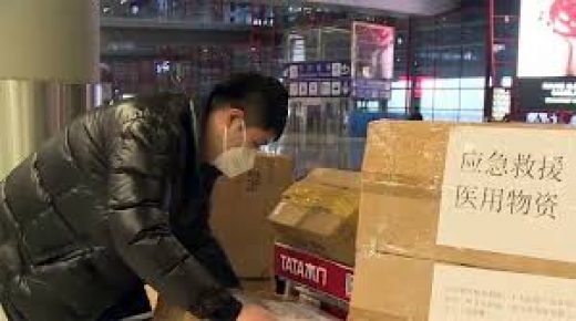 بكين تبحث عن فيروس كورونا “وسط الأطعمة والطرود”