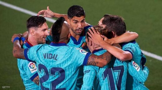 برشلونة يتجاوو آثار أسبوع صعب بانتصار ساحق