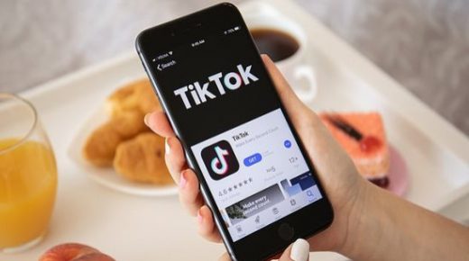 مشرعون يابانيون يحثون الحكومة على ضرورة وضع قيود لاستخدام TikTok