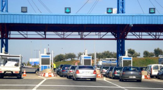 الشركة الوطنية للطرق السيارة بالمغرب توصي زبناءها بتنظيم تنقلاتهم وتحميل تطبيقها