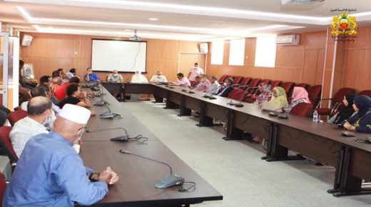 العيون : المديرية الإقليمية للتعليم تحتفي بنساء ورجال التعليم