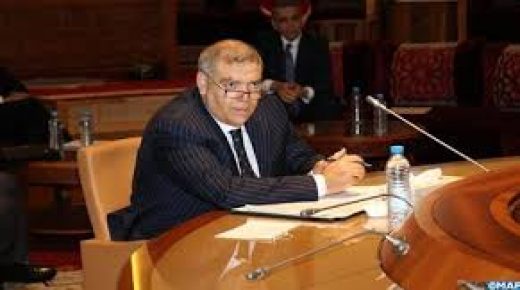 السيد لفتيت يعقد اجتماعا بممثلي الاتحاد العام لمقاولات المغرب لتدارس تطورات الوضعية الوبائية المرتبطة بوباء كورونا