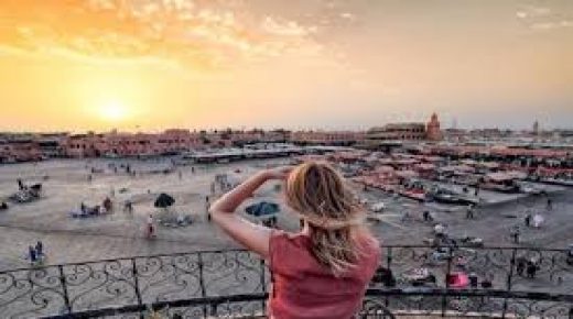 وزارة السياحة تعلن عن مخطط لإنعاش القطاع السياحي يروم وضع أسس تحول مستدام للقطاع