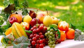 ما هو الوقت المثالي لتناول الفاكهة؟