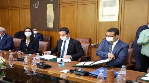 التوقيع على ميثاق للإنعاش الاقتصادي والشغل
