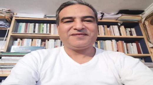 الخصوصية المغربية المفترى عليها : ” مول التاج كايحتاج”