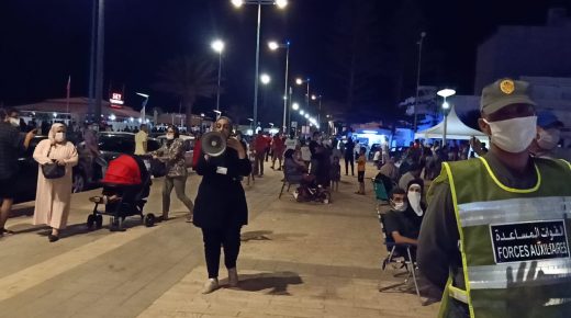 السعيدية .. تنظيم حملات تحسيسية للمصطافين حول التقيد بالتدابير الوقائية ضد الجائحة