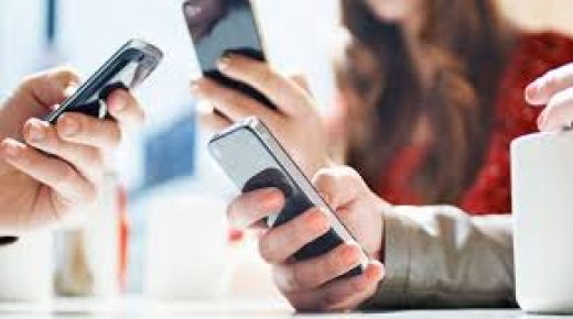 دراسة تربط بين فوبيا ترك الهاتف المحمول والإصابة بالوسواس القهرى