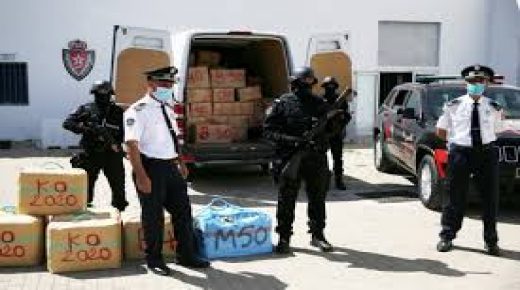 إجهاض محاولة لتهريب 15 كيلوغراما و884 غراما من مخدر الكوكايين نحو المغرب