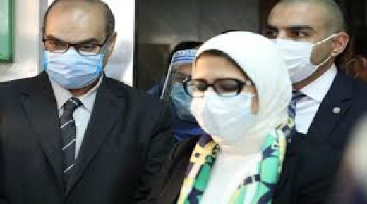 إصابات كورونا تعاود الارتفاع في مصر