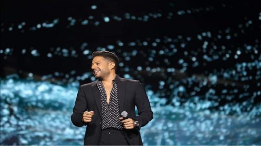 محمد حماقى يتألق بحفل اليوم الوطنى السعودى الـ90