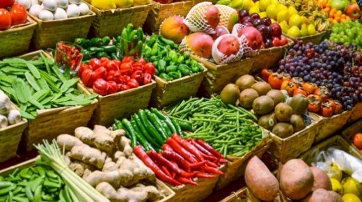 مراكش: المواطنون غاضبون من ارتفاع الصاروخي في أسعار الخضر والفواكه