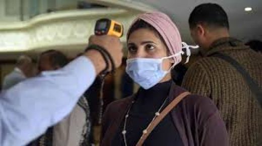 مصر.. 21 وفاة و165 إصابة جديدة بكورونا