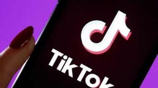صفقة TikTok تواجه عقبة كبيرة بسبب خوارزمية For You