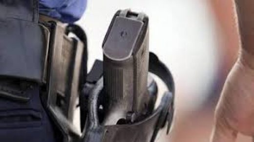 فاس.. مفتش شرطة يضطر لاستعمال سلاحه الوظيفي لتوقيف شخص عرض أمن المواطنين لتهديد خطير