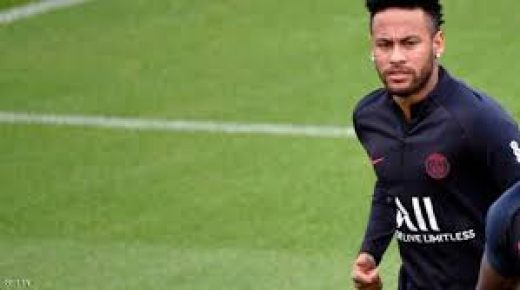 البرازيل تتضامن مع نيمار بعد شكواه من “العنصرية”