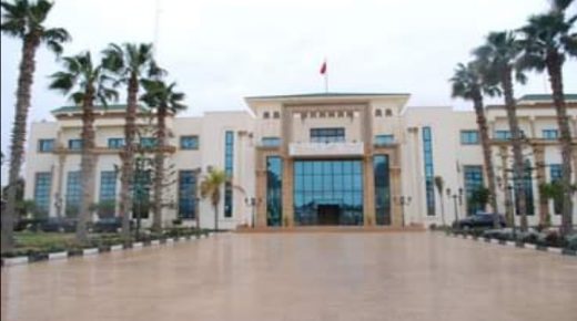 السلطات بإقليم تاوريرت في إجراءات صارمة من الحد من خطر فيروس كورونا