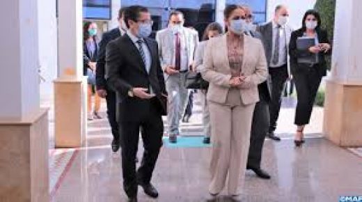 السيدة بوشارب تتفقد إجراءات تدبير الدخول الجامعي بالمدرسة الوطنية للهندسة المعمارية بالرباط