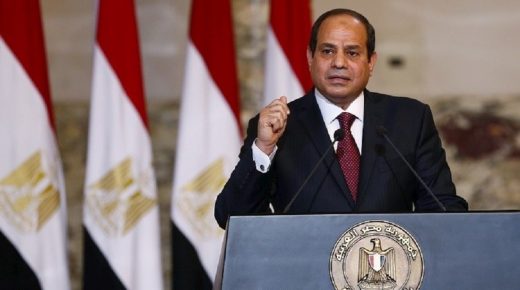 السيسي يشيد بأداء الاقتصاد المصري خلال أزمة كورونا