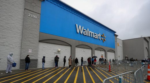 NEW JERSEY, USA - APRIL 18: Americans lined up to buy goods at supermarkets like Costco Wholesale and Walmart as fears over COVID-19 pandemic in New Jersey, United States on April 18, 2020. (Photo by Tayfun Coskun/Anadolu Agency via Getty Images)