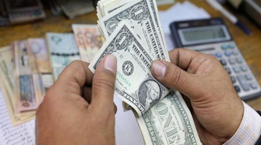 الدولار يرتفع بفعل تصريحات وزير الخزانة الأميركي