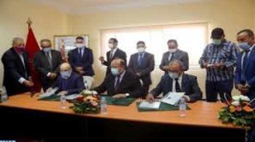 التوقيع على خمس اتفاقيات لتعزيز العرض الجامعي والتربوي بمبلغ يفوق 290 مليون درهم